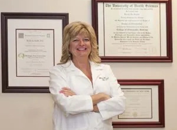 Dr. Becky J. Smith, D.O. OBGYN - Macomb, MI