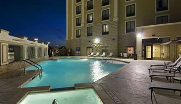 Hilton Garden Inn Dallas Lewisville - Lewisville, TX