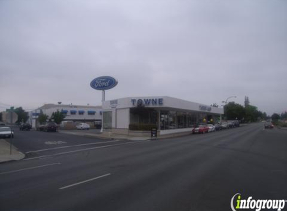 Towne Ford Sales - Redwood City, CA