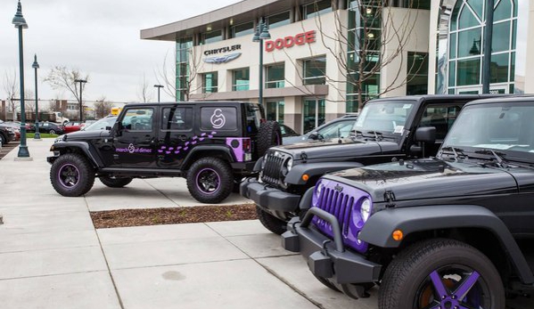 Fields Chrysler Jeep Dodge Ram - Glenview, IL