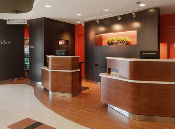 Courtyard by Marriott - Harrisburg, PA