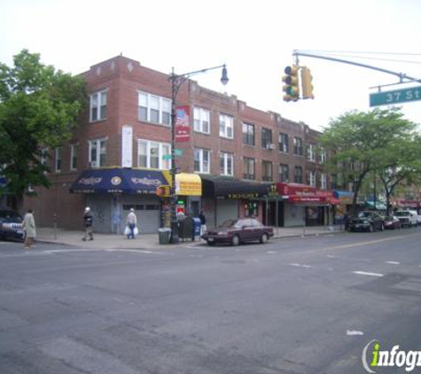 Brooklyn Bagel & Coffee Company - Astoria, NY