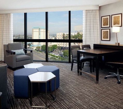 Embassy Suites by Hilton Los Angeles International Airport North - Los Angeles, CA