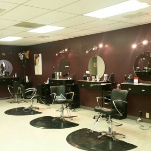 Salon Mon Ami - Wyandotte, MI