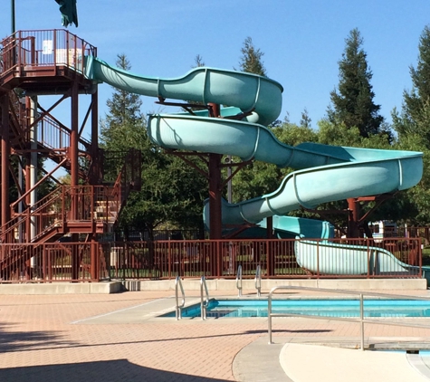 Brentwood Family Aquatic Complex - Brentwood, CA