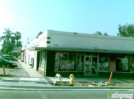 E & J Market Liquor - Riverside, CA