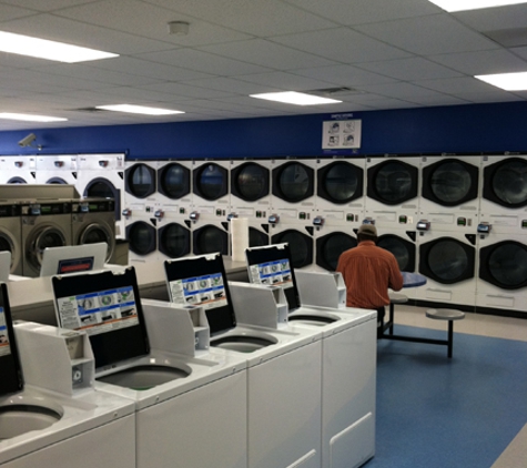 Raytown Plaza Laundry - Raytown, MO