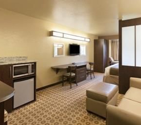 Microtel Inn & Suites by Wyndham Searcy - Searcy, AR