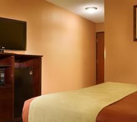 Best Western Plus Executive Inn - Saint Marys, PA