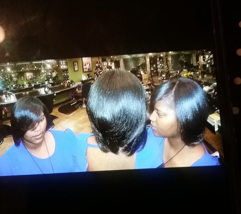 THE PINK SALON - Cordova, TN. Natural hair