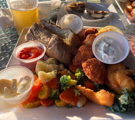 Shores Waterfront Restaurant & Marina - North Tonawanda, NY