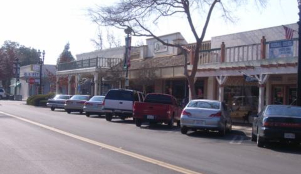 Sassano's Mens Wear - Clovis, CA