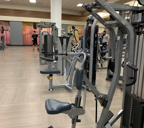 LA Fitness - Chicago, IL