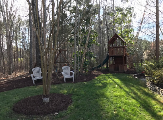 Leisure Landscapes. Raleigh landscapers Leisure Landscapes installed my mulch