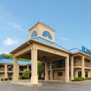 Quality Inn East - Motels