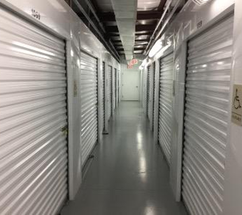 Life Storage - Houston, TX