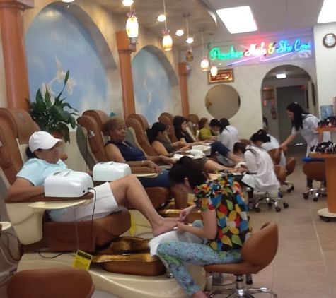 Pasadena Nails & Skin Care - Pasadena, CA