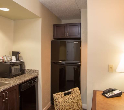 Hampton Inn & Suites Albany-Downtown - Albany, NY