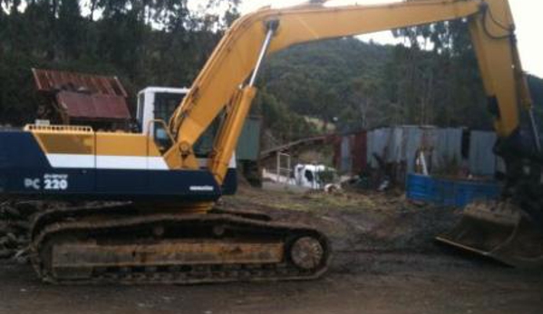 Phillips Civil Contracting - Cairns Bay, TAS