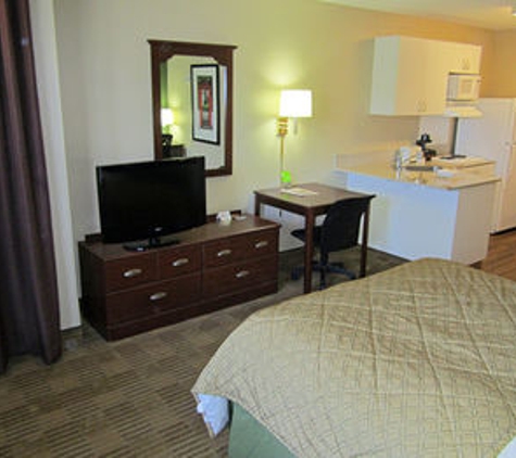 Extended Stay America - Orange County - Katella Ave. - Orange, CA