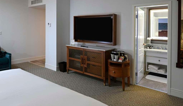 The Hotel Roanoke & Conference Center, Curio Collection by Hilton - Roanoke, VA