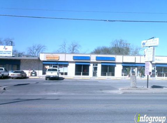 La Cazadora Mexican Restaurant - San Antonio, TX