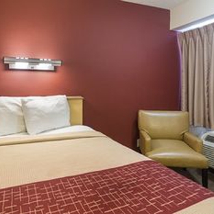 Red Roof Inn - Farmington Hills, MI