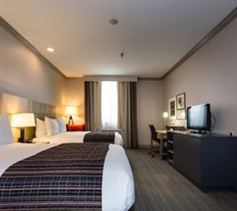 Country  Inns & Suites - Metairie, LA