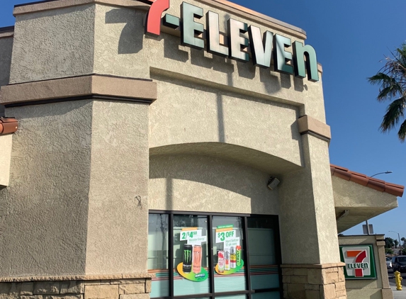 7-Eleven - Anaheim, CA