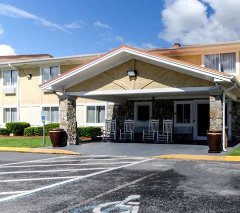 Rodeway Inn - Jacksonville, NC