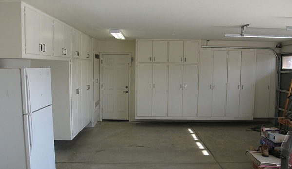 Closet World - Whittier - City Of Industry, CA. old garage of 11 yrs.!!!