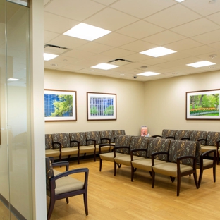 Memorial Hermann 24-Hour Emergency Room at Convenient Care Center in Greater Heights - Houston, TX