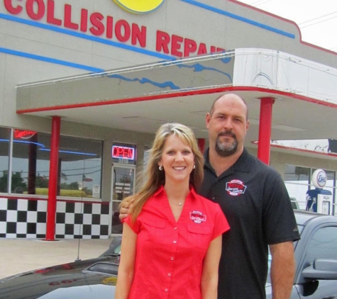 Bates Collision Centers Baytown - Baytown, TX