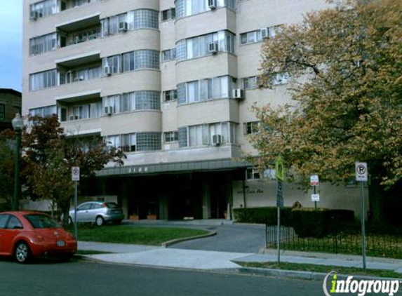 Connecticut Apts - Washington, DC