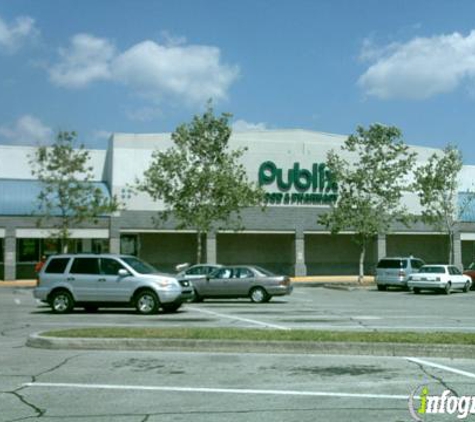 Publix Super Market at North Pointe Plaza - Tampa, FL