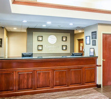 Comfort Inn & Suites - Lawrenceburg, IN