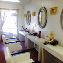 Blowout Bar - Beauty Salons