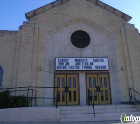 Saint Luke Community United Methodist Church - Dallas, TX