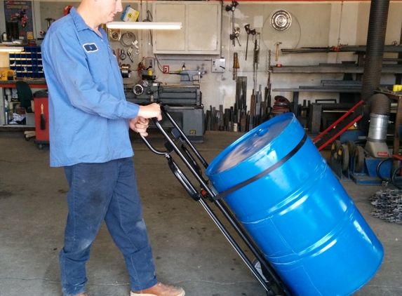 The Hand Truck Company, LLC - Pueblo, CO. Safely strap a barrel onto our Hand Truck 360