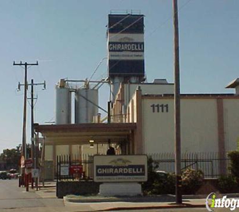 Ghirardelli Ice Cream & Chocolate Factory Outlet - San Leandro, CA