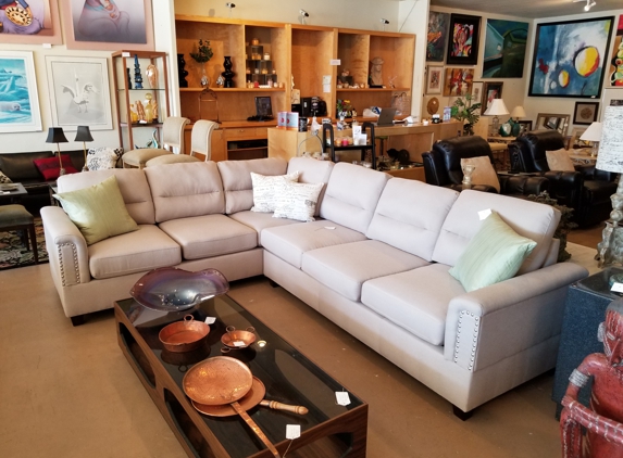 The Elite Consignments - Palm Desert, CA