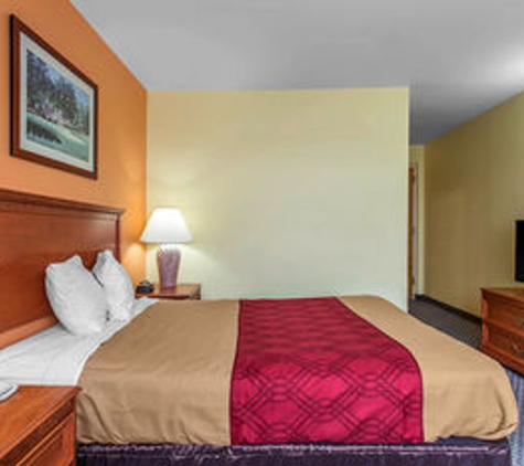 Econo Lodge - Southern Pines, NC