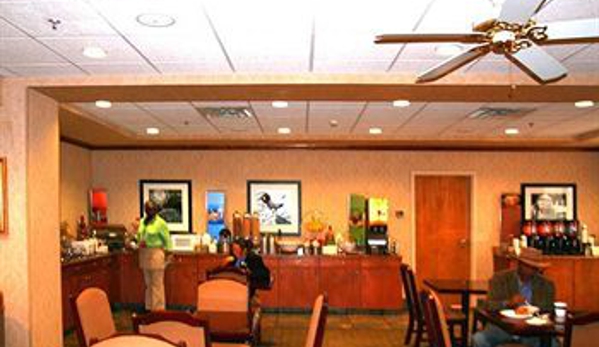 Hampton Inn Canton - Canton, MS