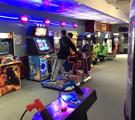 Game Zone - Topeka, KS