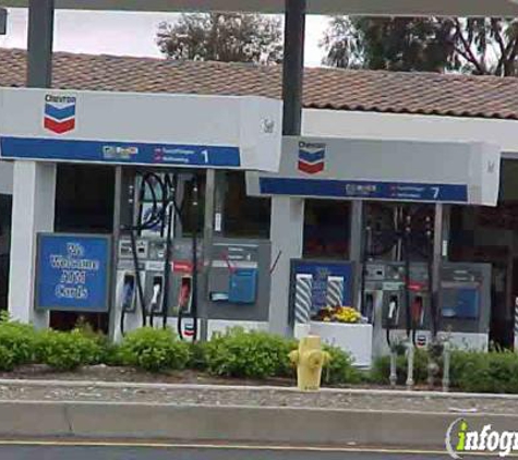 Bascom Camden Chevron - San Jose, CA