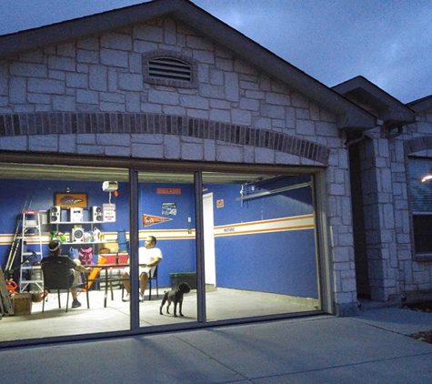 Breezy Garage Screens LLC - San Marcos, TX