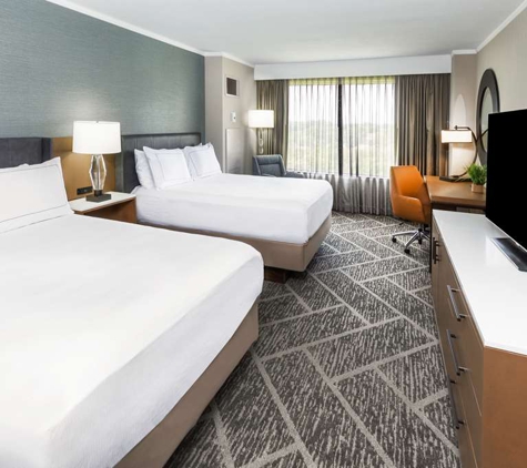 DoubleTree by Hilton Hotel Tulsa - Warren Place - Tulsa, OK