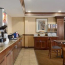 Country Inn & Suites by Radisson, Chester, VA - Swimming Instruction