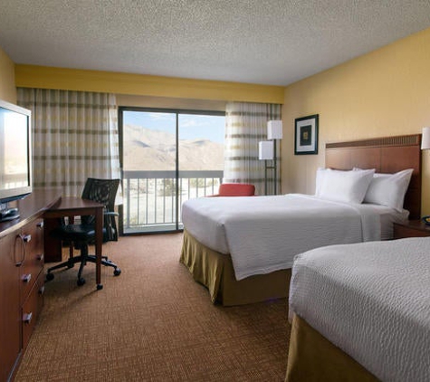 Courtyard by Marriott - Palm Springs, CA