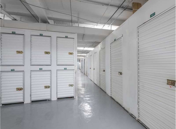 Extra Space Storage - Washington, DC